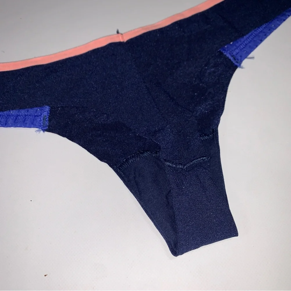 Victoria's Secret PINK Blue and Pink Thong Underwear Panties‎ P043 XS